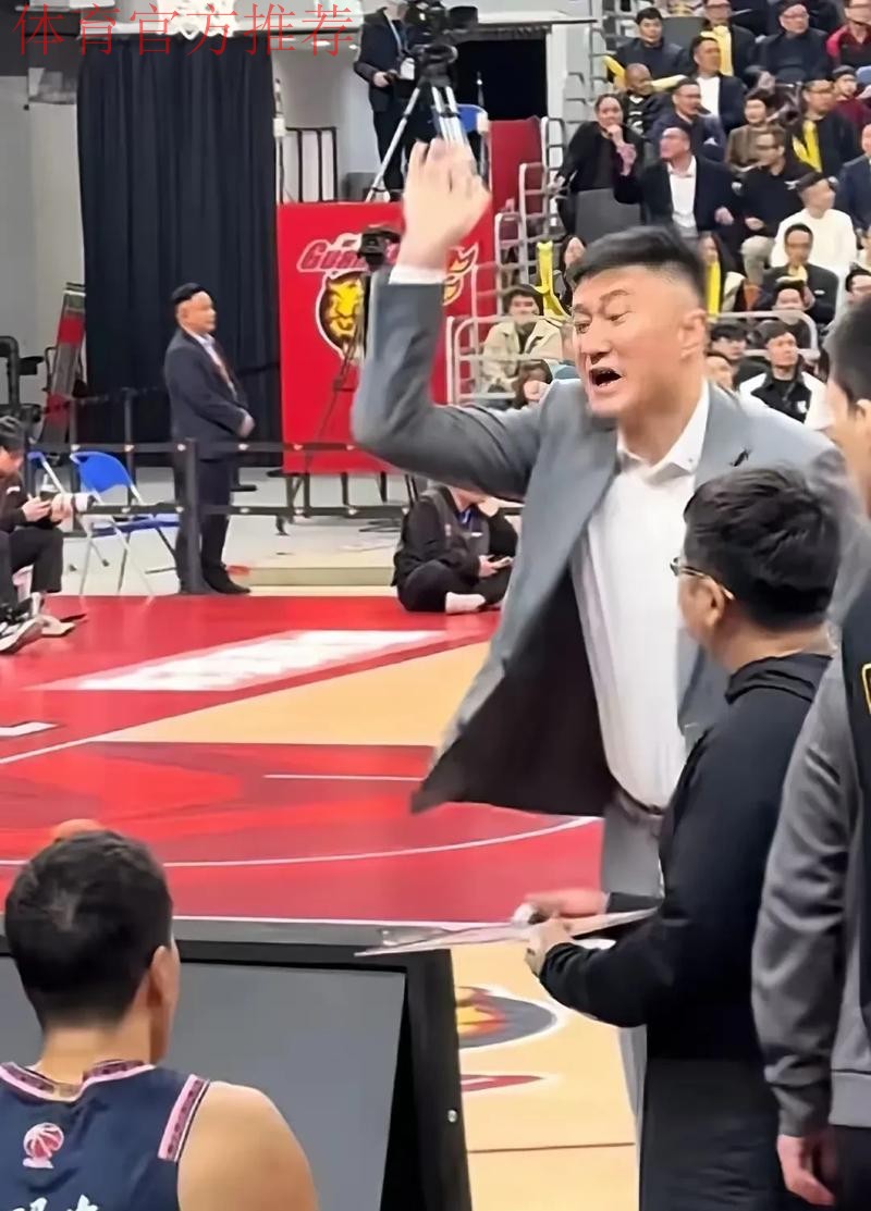 CCTV5+直播！广东男篮迎战同曦，两主力缺阵，杜锋带队剑指开门红！